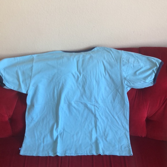 Bench Shirt - Picture 2 of 7